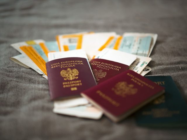 Assurance voyage famille pas cher : conseils pour économiser