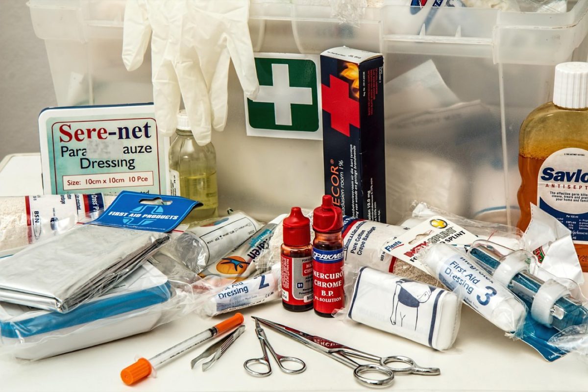 Trousse de sécurité et premiers secours pour la famille